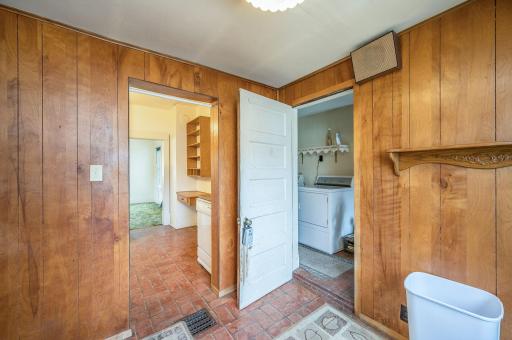 408 1st Avenue W, Swea City, IA 50590