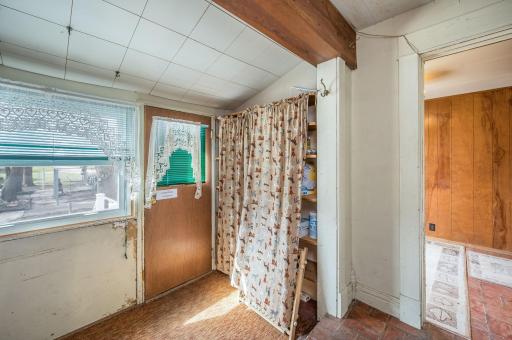408 1st Avenue W, Swea City, IA 50590
