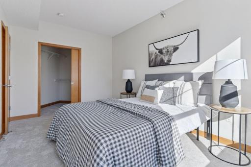1800 Clinton Avenue, 208, Minneapolis, MN 55404