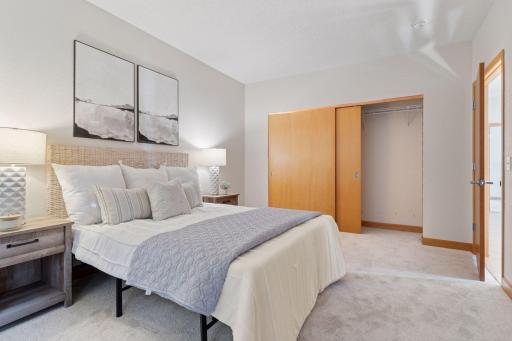 1800 Clinton Avenue, 208, Minneapolis, MN 55404