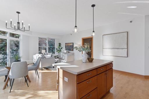 1800 Clinton Avenue, 208, Minneapolis, MN 55404