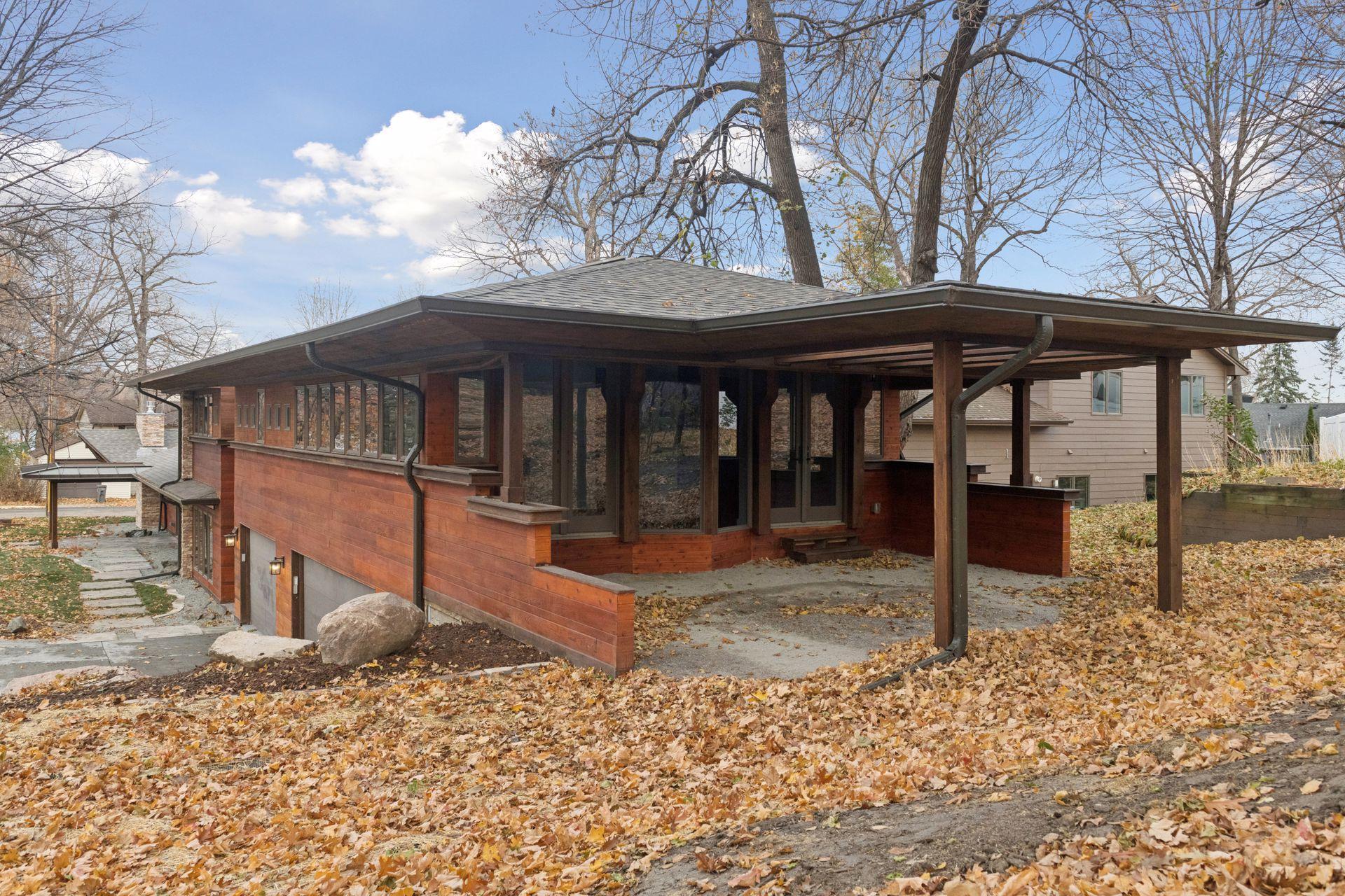 4945 Glen Elyn Road - Spacecrafting - 0071.jpg