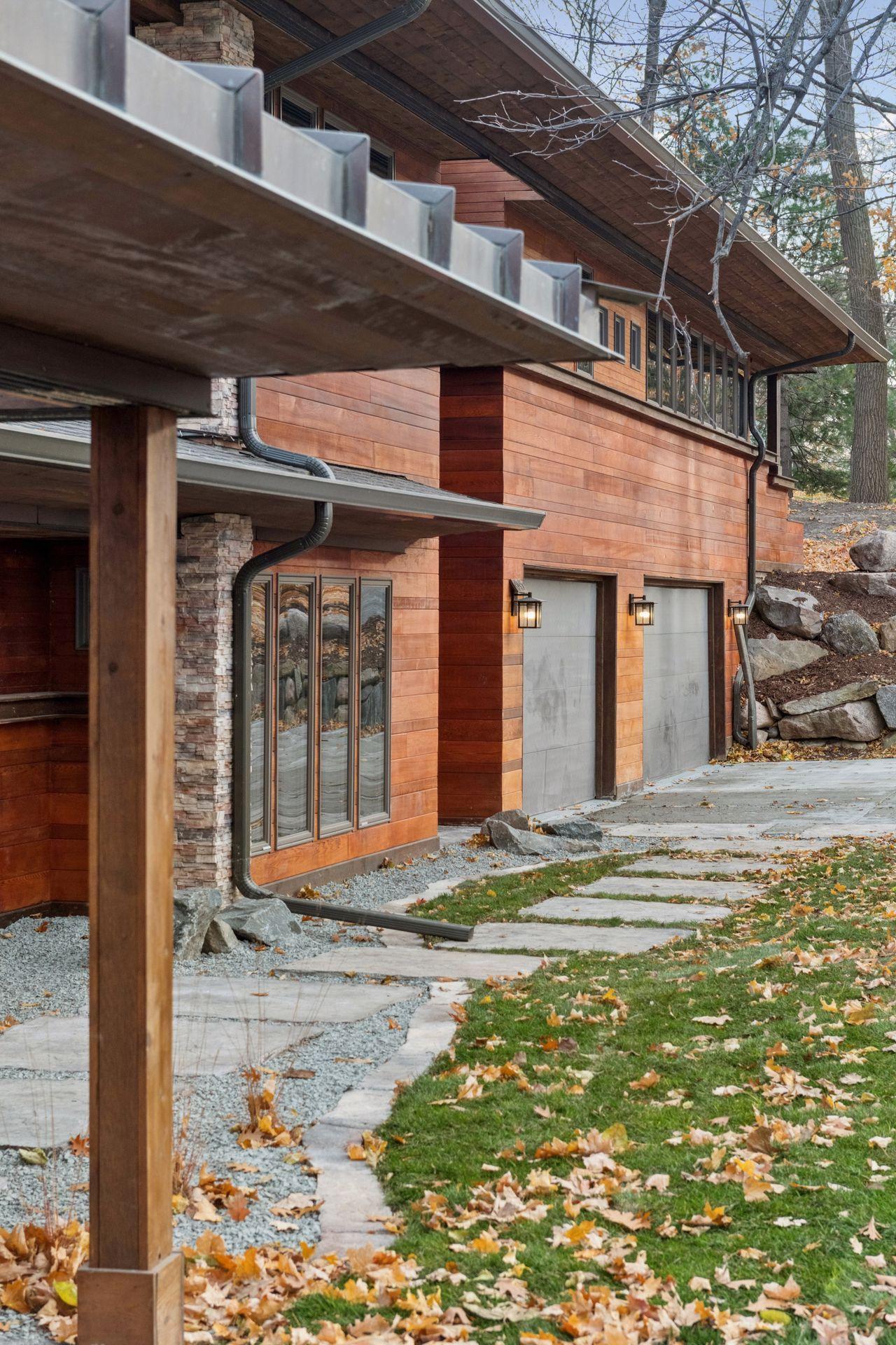 4945 Glen Elyn Road - Spacecrafting - 0069.jpg