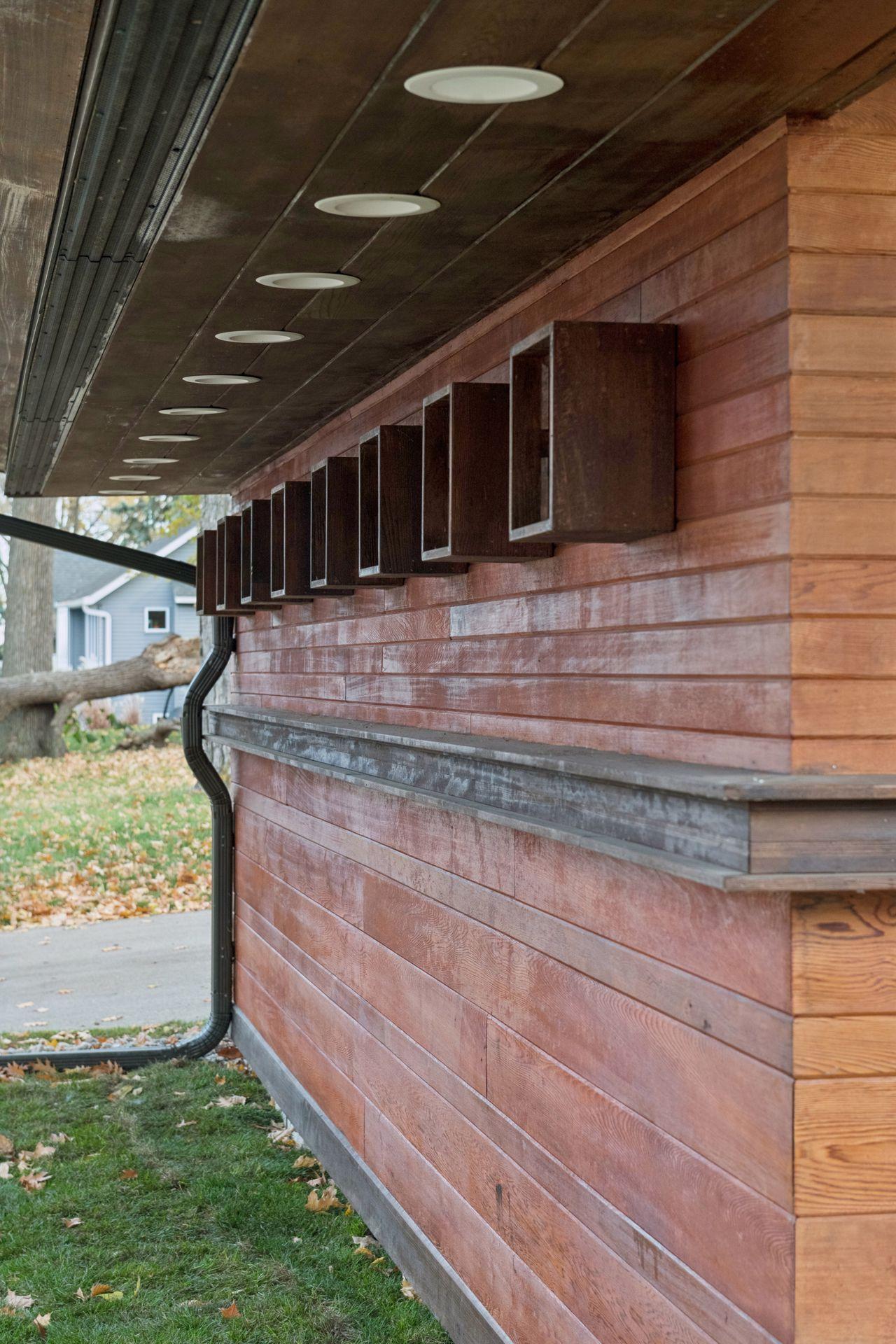 4945 Glen Elyn Road - Spacecrafting - 0068.jpg