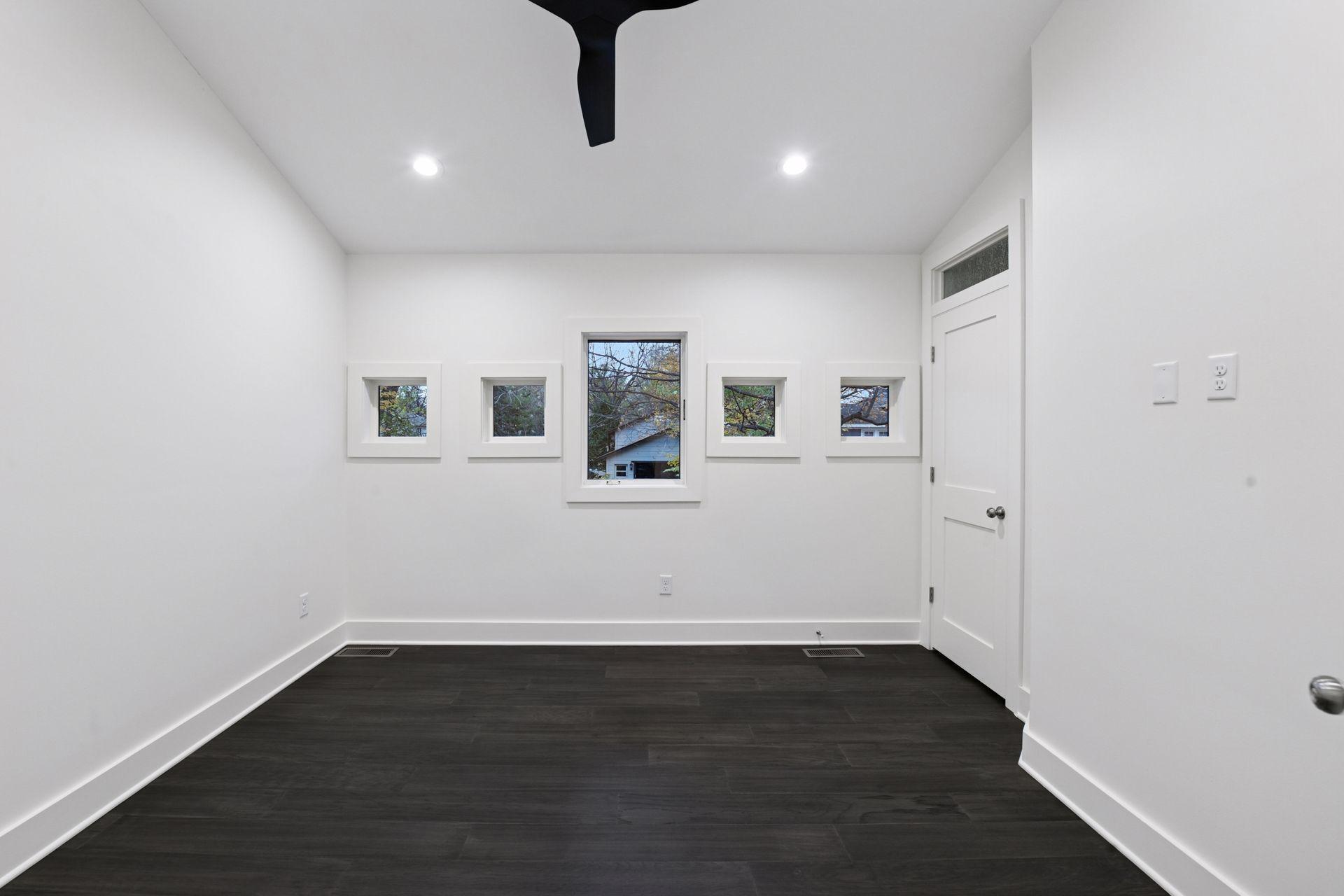 4945 Glen Elyn Road - Spacecrafting - 0060.jpg