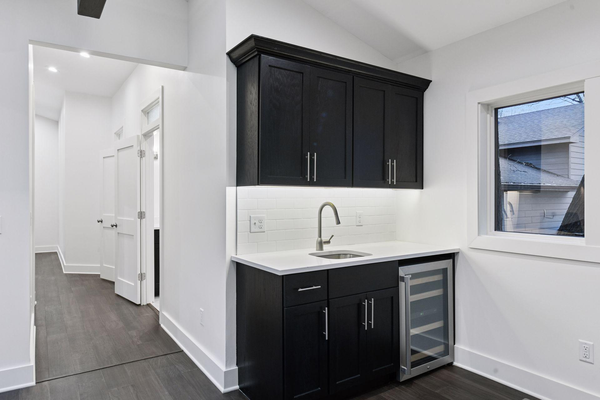 4945 Glen Elyn Road - Spacecrafting - 0058.jpg