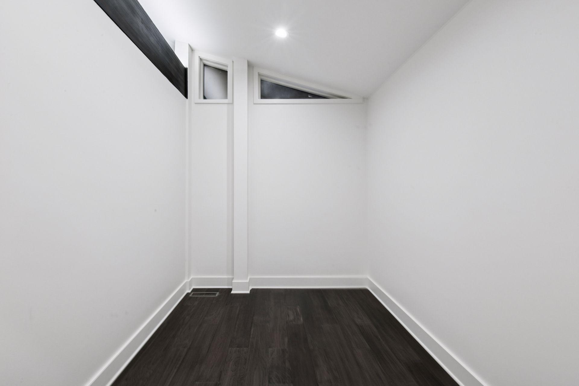 4945 Glen Elyn Road - Spacecrafting - 0054.jpg