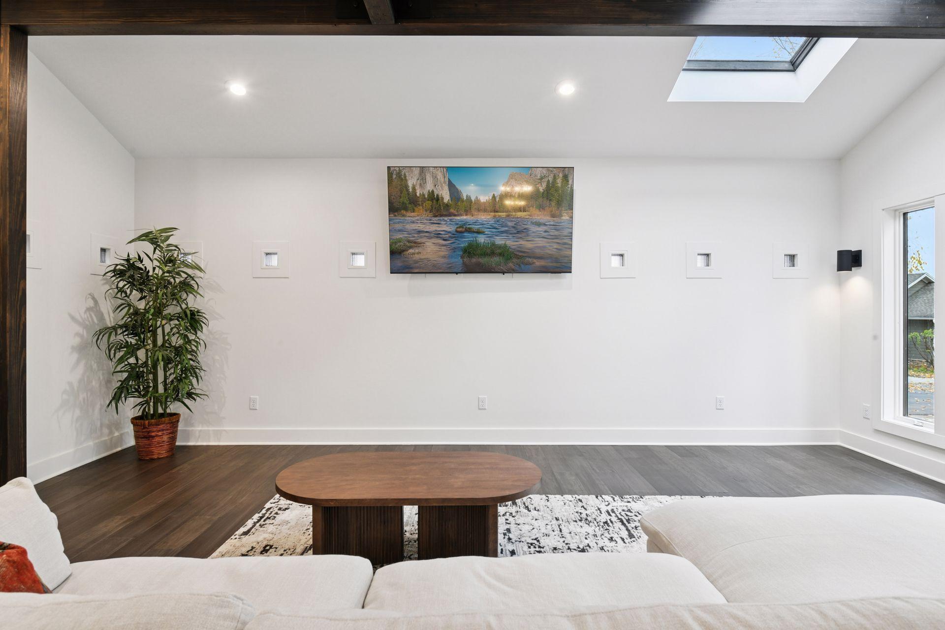 4945 Glen Elyn Road - Spacecrafting - 0016.jpg