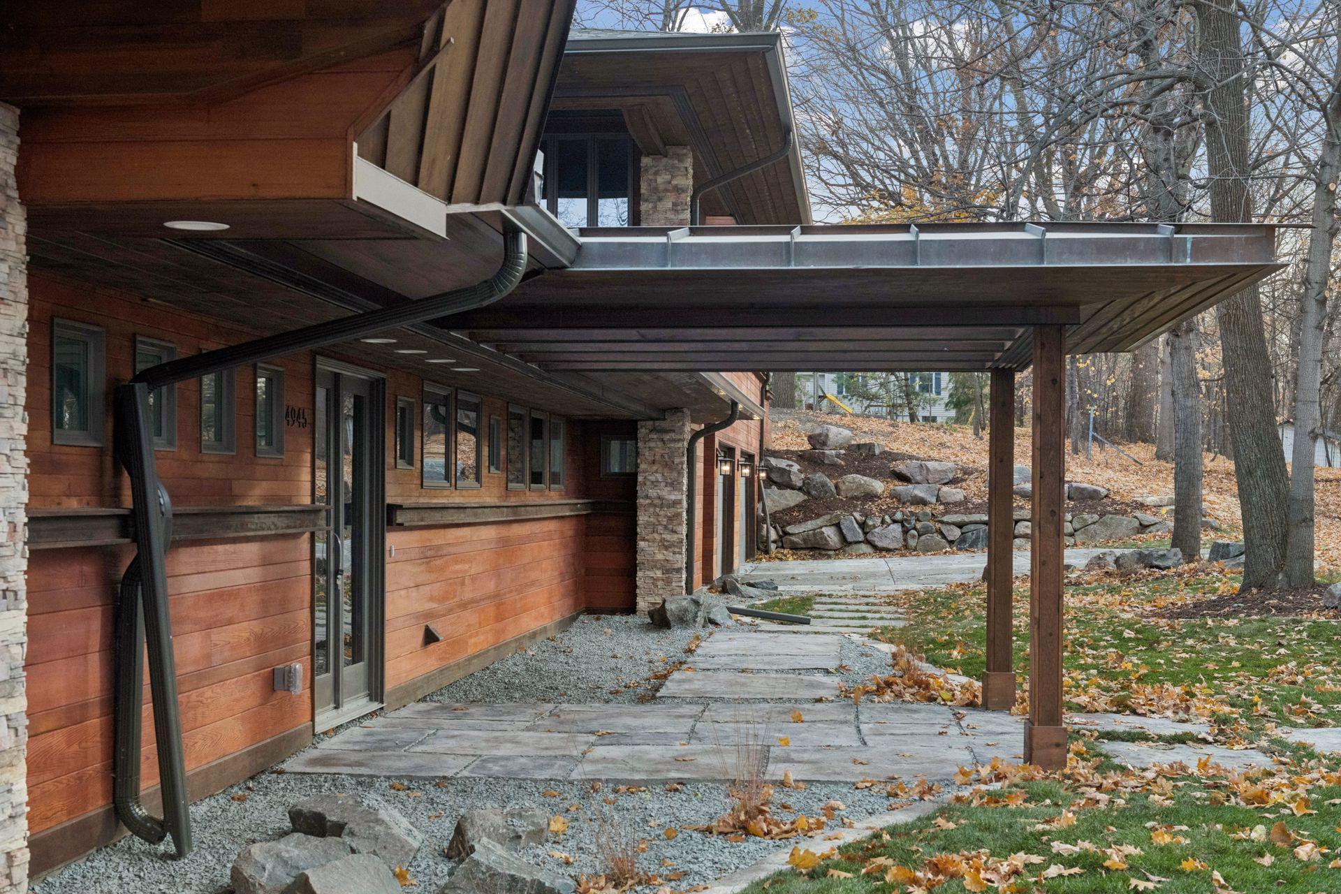 4945 Glen Elyn Road - Spacecrafting - 0008.jpg