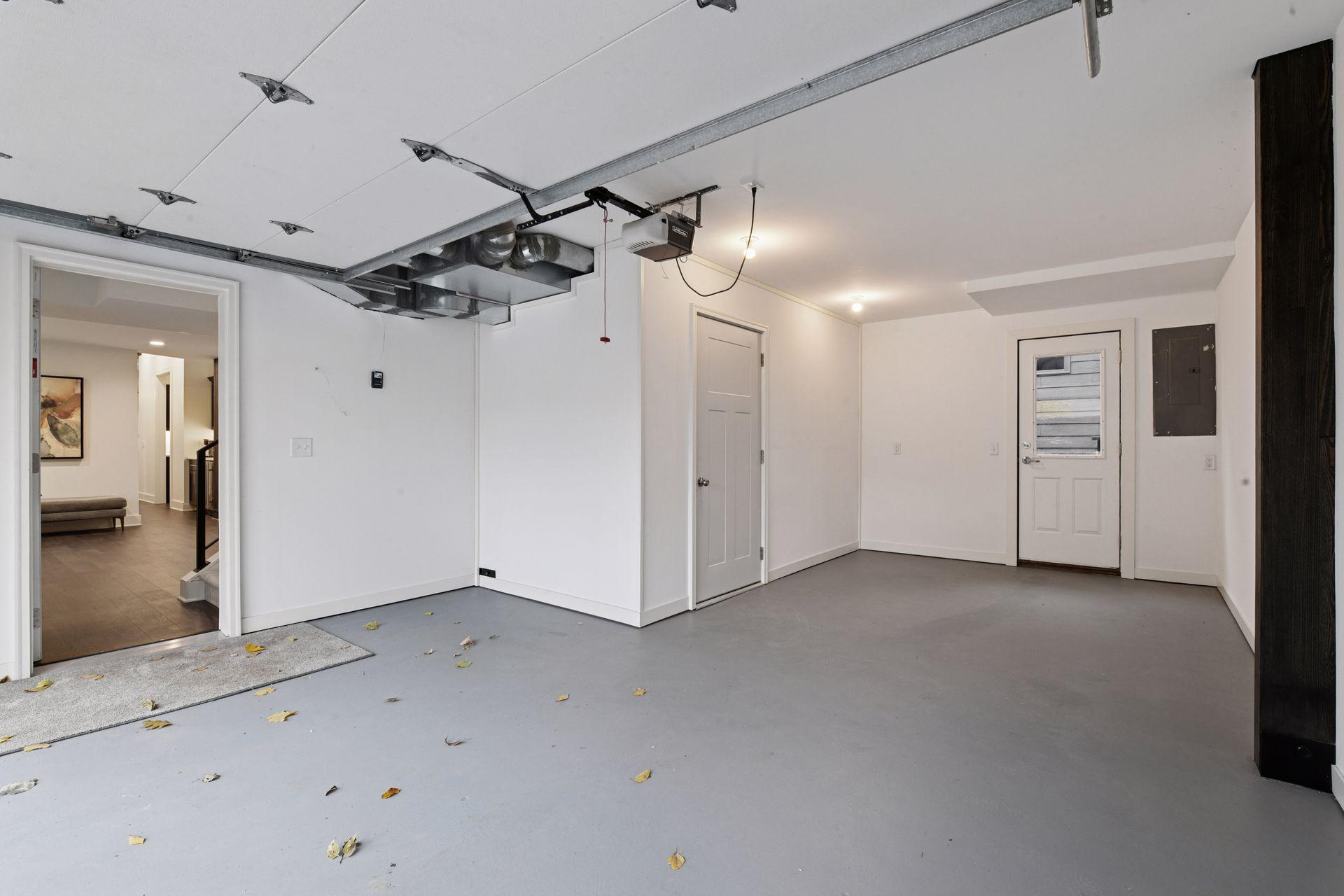 4945 Glen Elyn Road - Spacecrafting - 0066.jpg