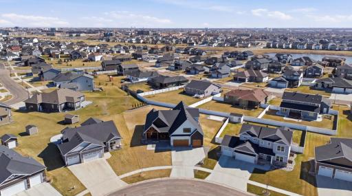 3632 Crimson Loop S, Fargo, ND 58104