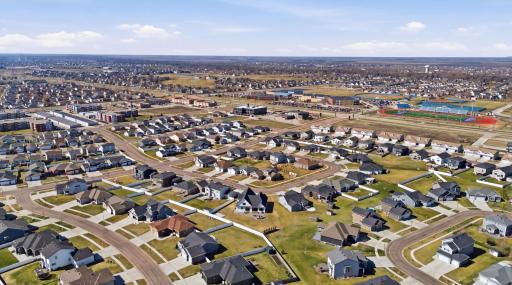 3632 Crimson Loop S, Fargo, ND 58104