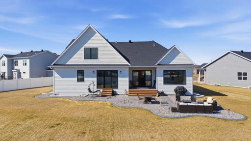 3632 Crimson Loop S, Fargo, ND 58104