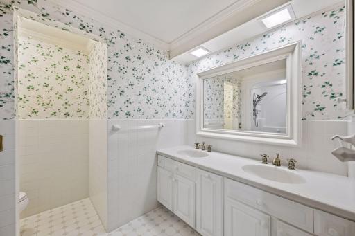 3136 Dolores Drive, Saint Cloud, MN 56303