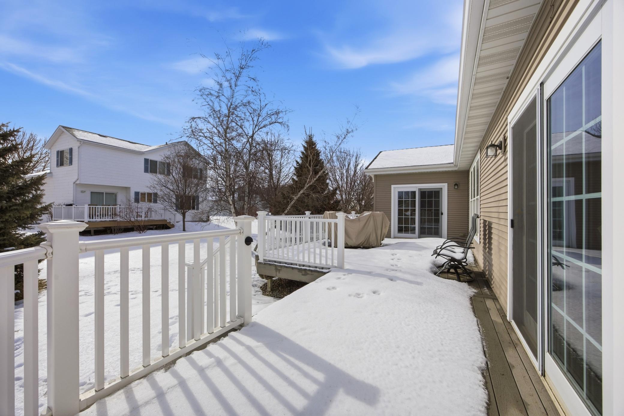 Maintenance-Free Deck