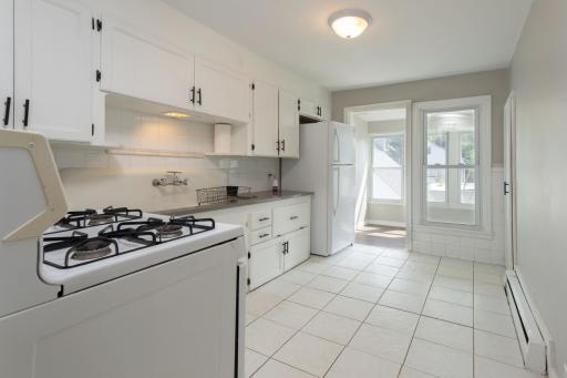2815 Dupont Avenue S, 3, Minneapolis, MN 55408