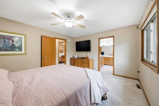 4269 Joppa Circle, Savage, MN 55378