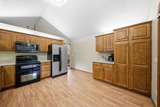 4269 Joppa Circle, Savage, MN 55378