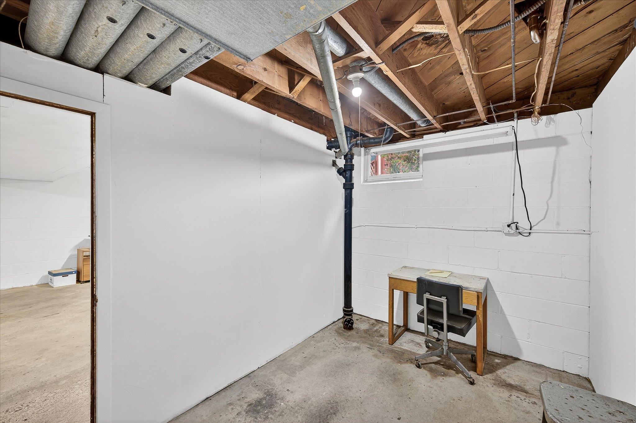 ...with a small heated workshop!