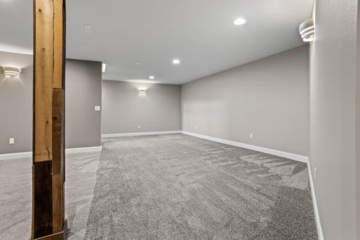 3605 Houkom Drive E, West Fargo, ND 58078