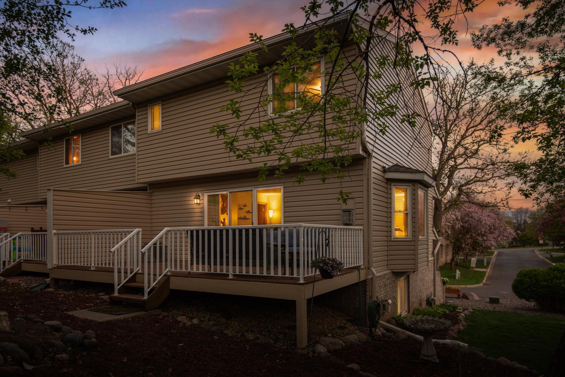 Over-sized deck