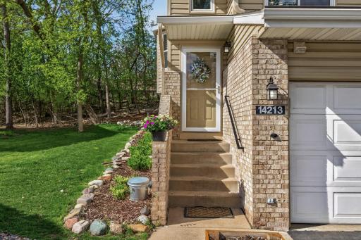 14213 Hibiscus Court, Apple Valley, MN 55124
