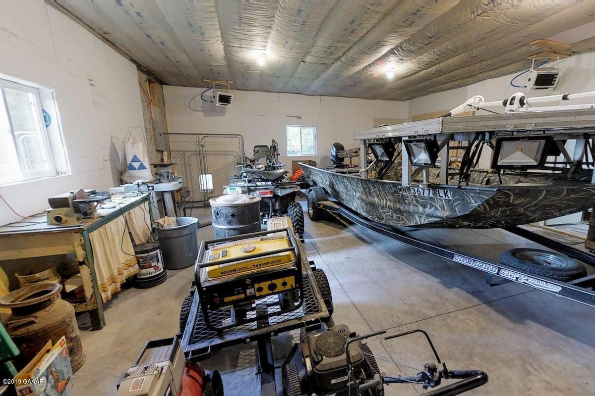 Detached heated garage