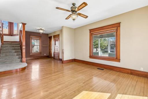8675 Upper 206th Street W, Lakeville, MN 55044