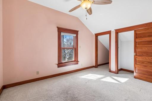 8675 Upper 206th Street W, Lakeville, MN 55044