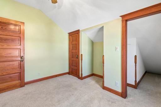 8675 Upper 206th Street W, Lakeville, MN 55044