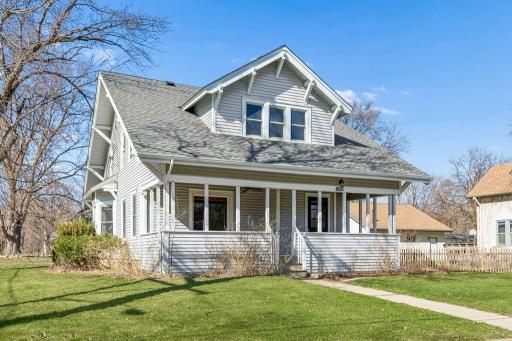 8675 Upper 206th Street W, Lakeville, MN 55044