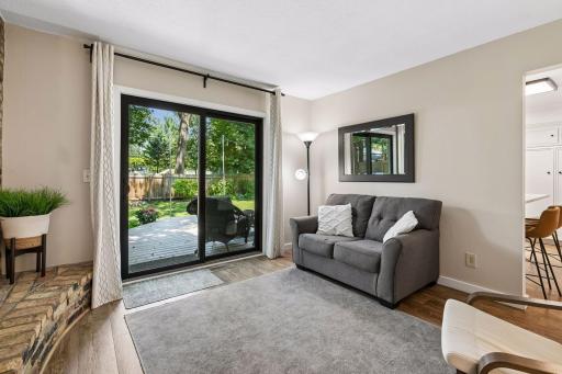 2100 W 107th Street, Minneapolis, MN 55431