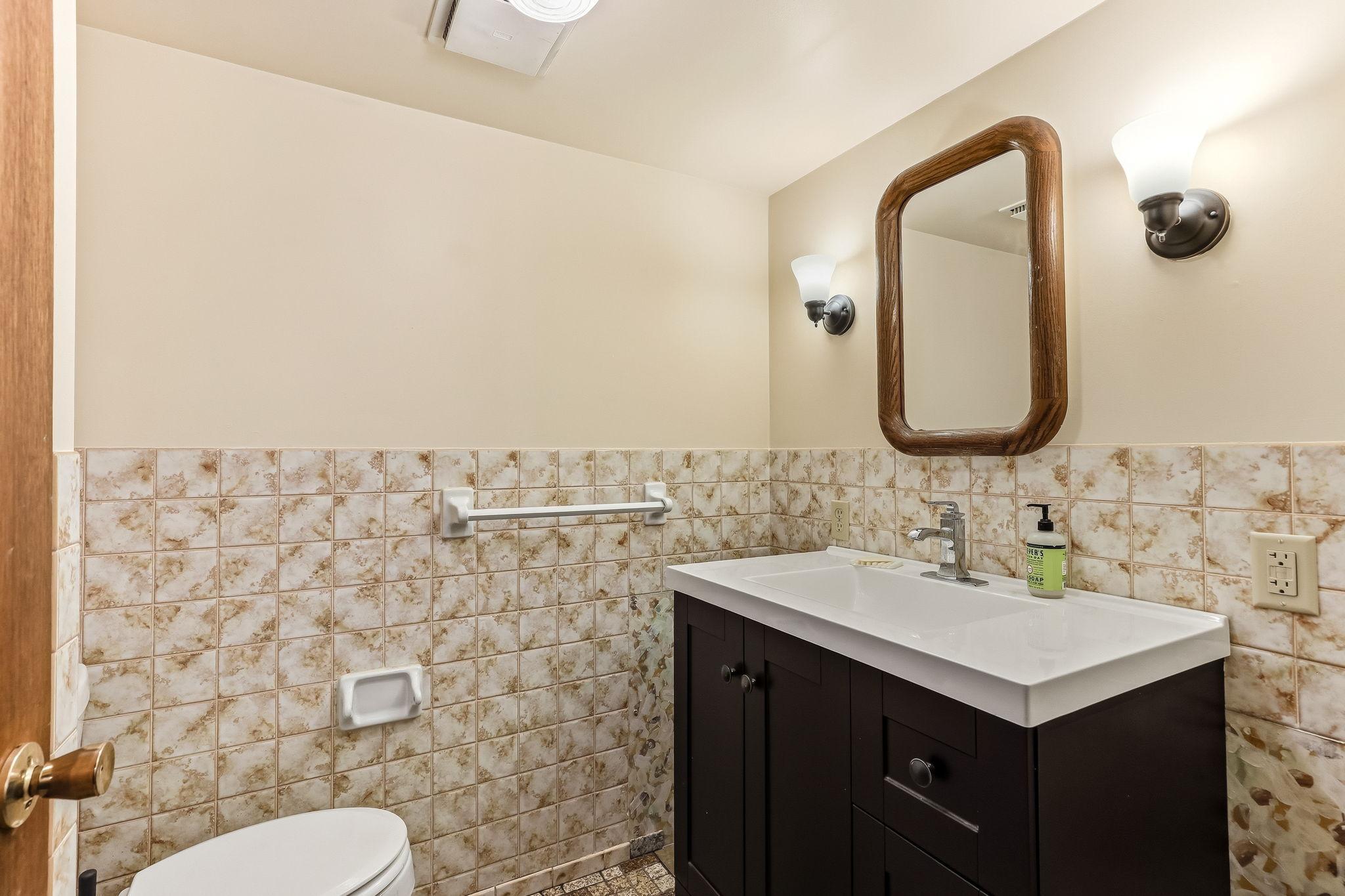 20-web-or-mls-4715-Sharon-Ln-20.jpg