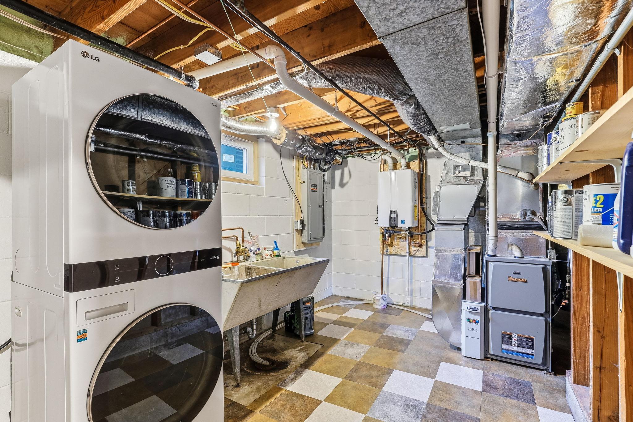 26-web-or-mls-4715-Sharon-Ln-26.jpg