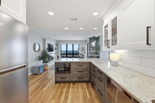 Perfect layout for cooking and entertaining