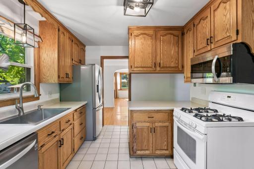 3232 Drew Avenue N, Minneapolis, MN 55422