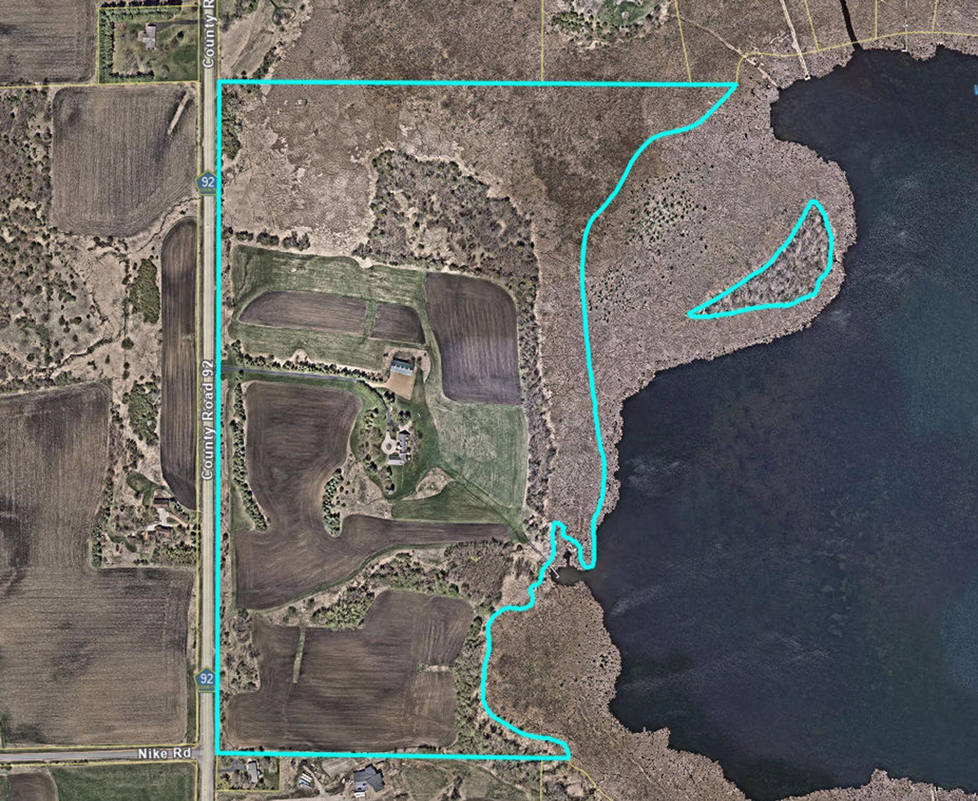 Situated along the western edge of the lake you'll enjoy a small, private island and beautiful wetlands.