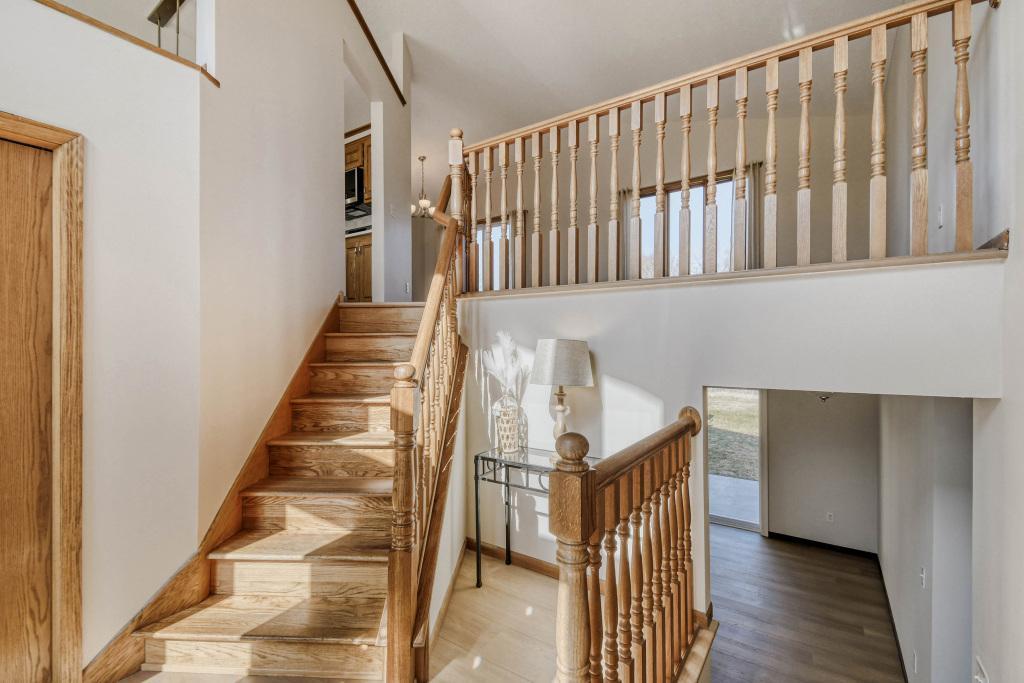 10283 Karston Ave NE - MLS Sized - 003 - 03 Foyer.jpg