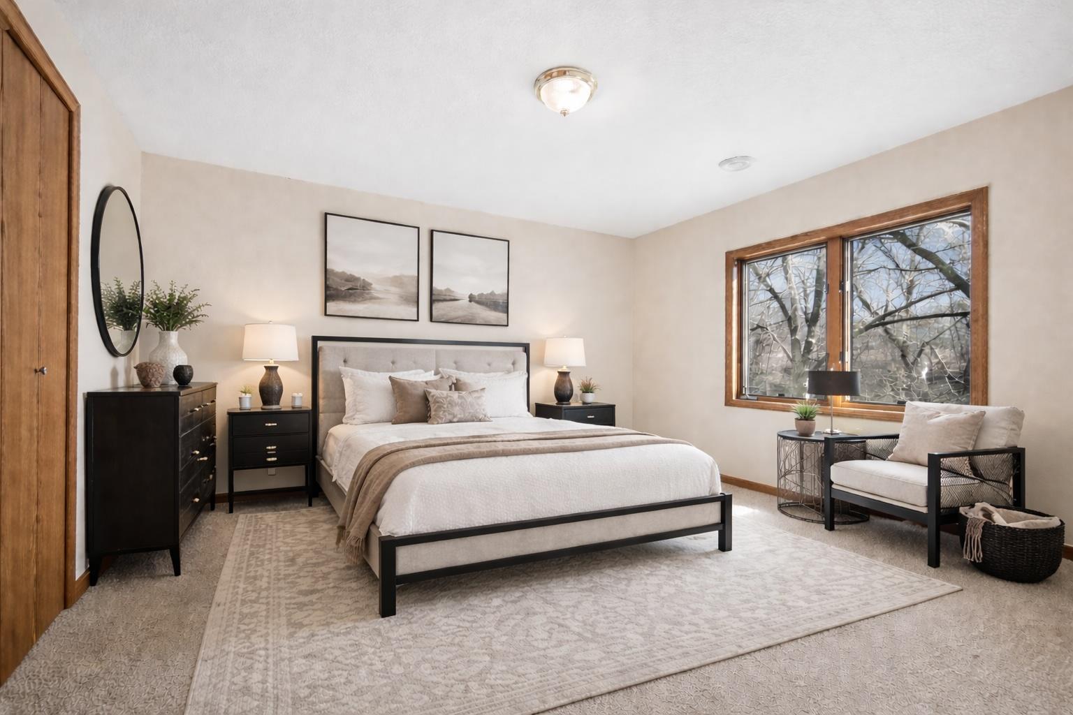 Virtual Staging: lower level bedroom