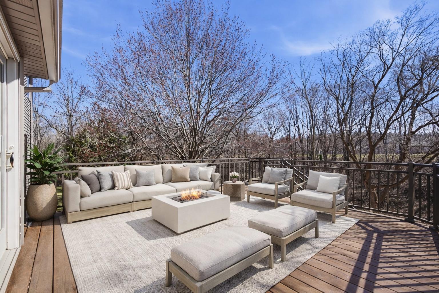 Virtual Staging: deck off kitchen