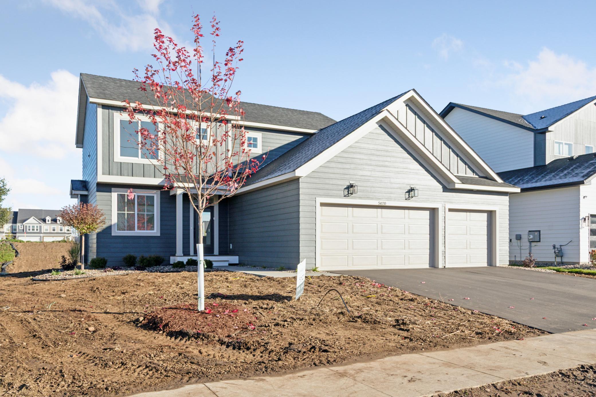 5020 Airlake Draw - Spacecrafting - 0003.jpg