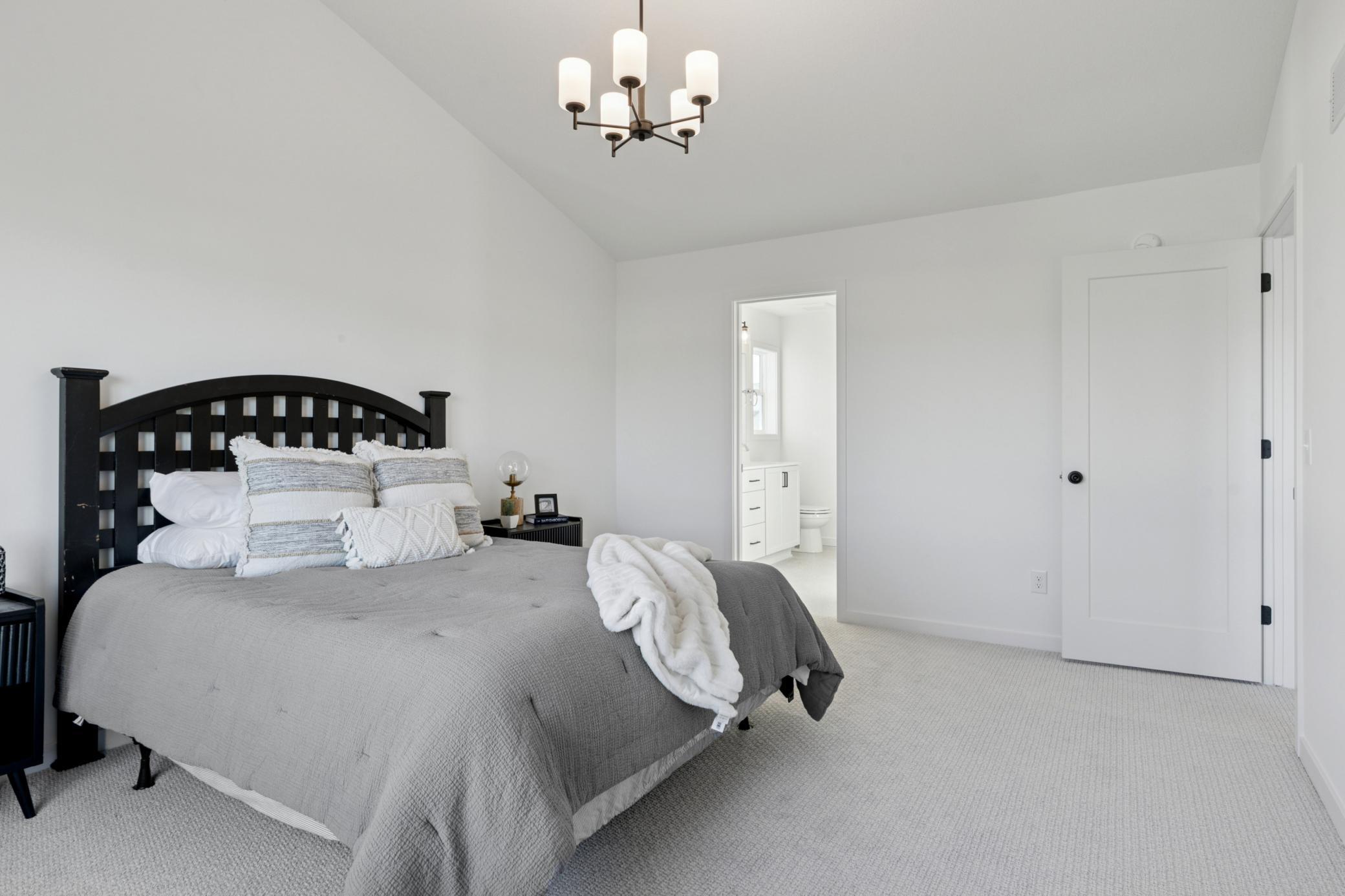 5020 Airlake Draw - Spacecrafting - 0022.jpg