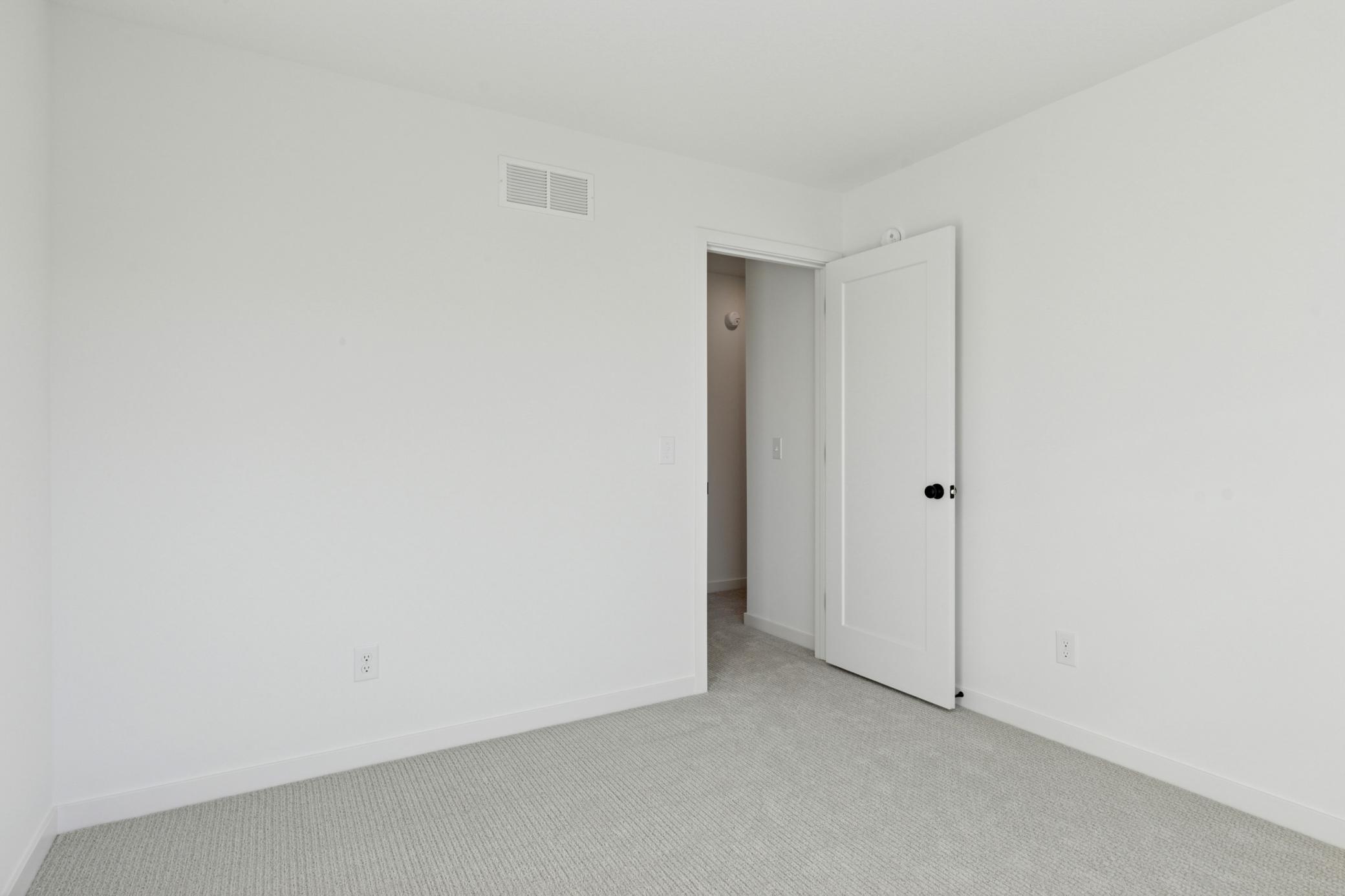 5020 Airlake Draw - Spacecrafting - 0032.jpg