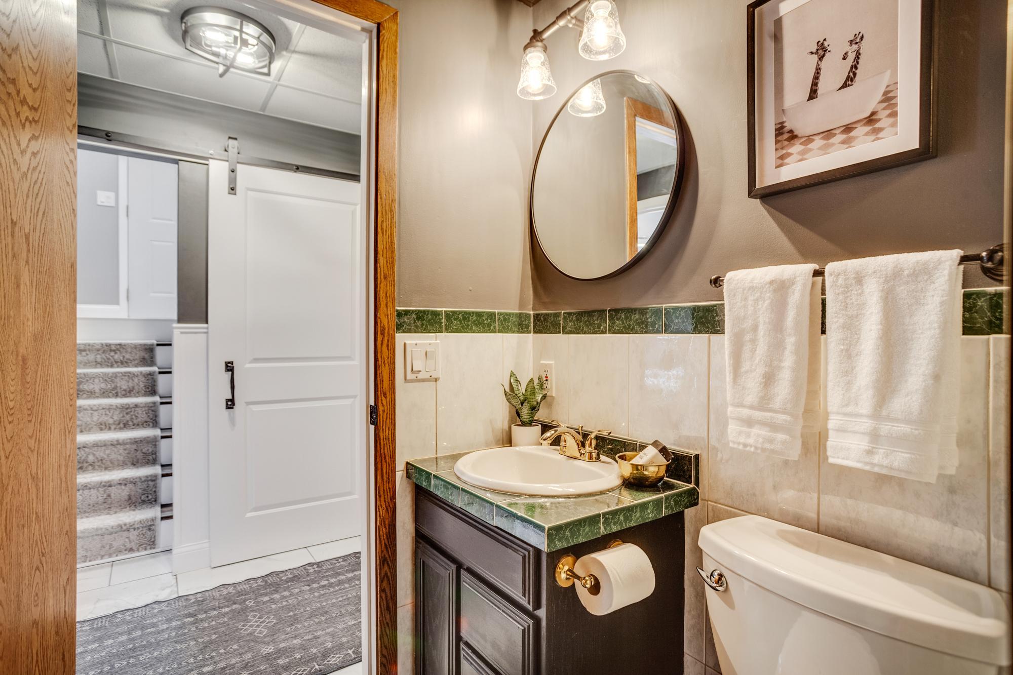 Lower level 3/4 bath