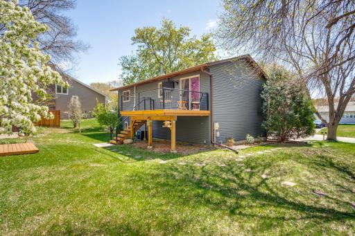 3855 Glacier Lane N, Minneapolis, MN 55446
