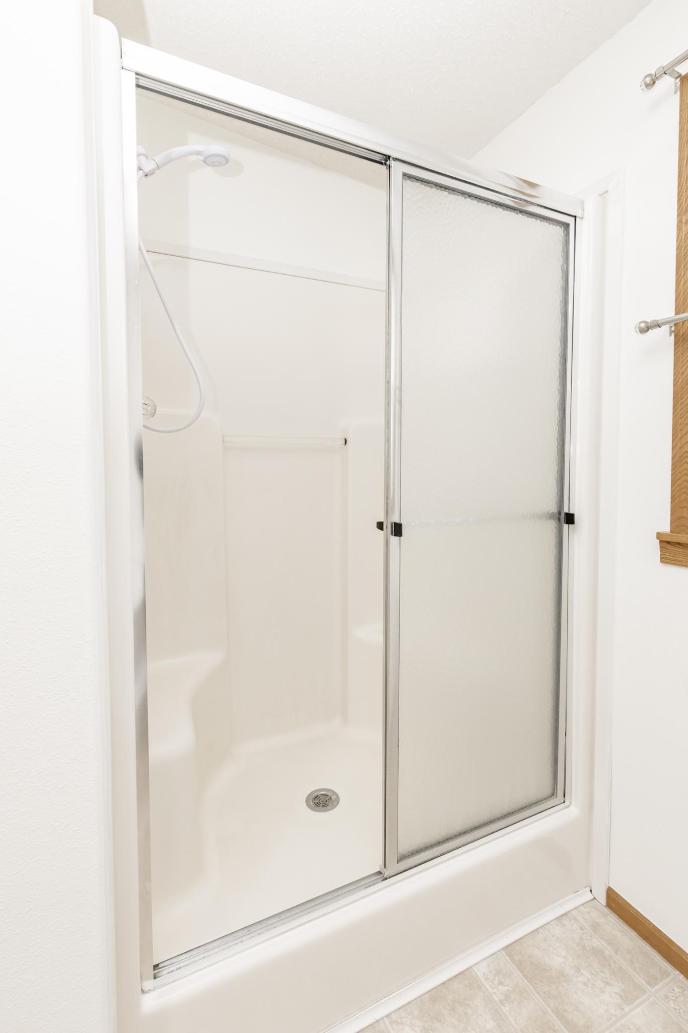 Primary Bathroom - Full
