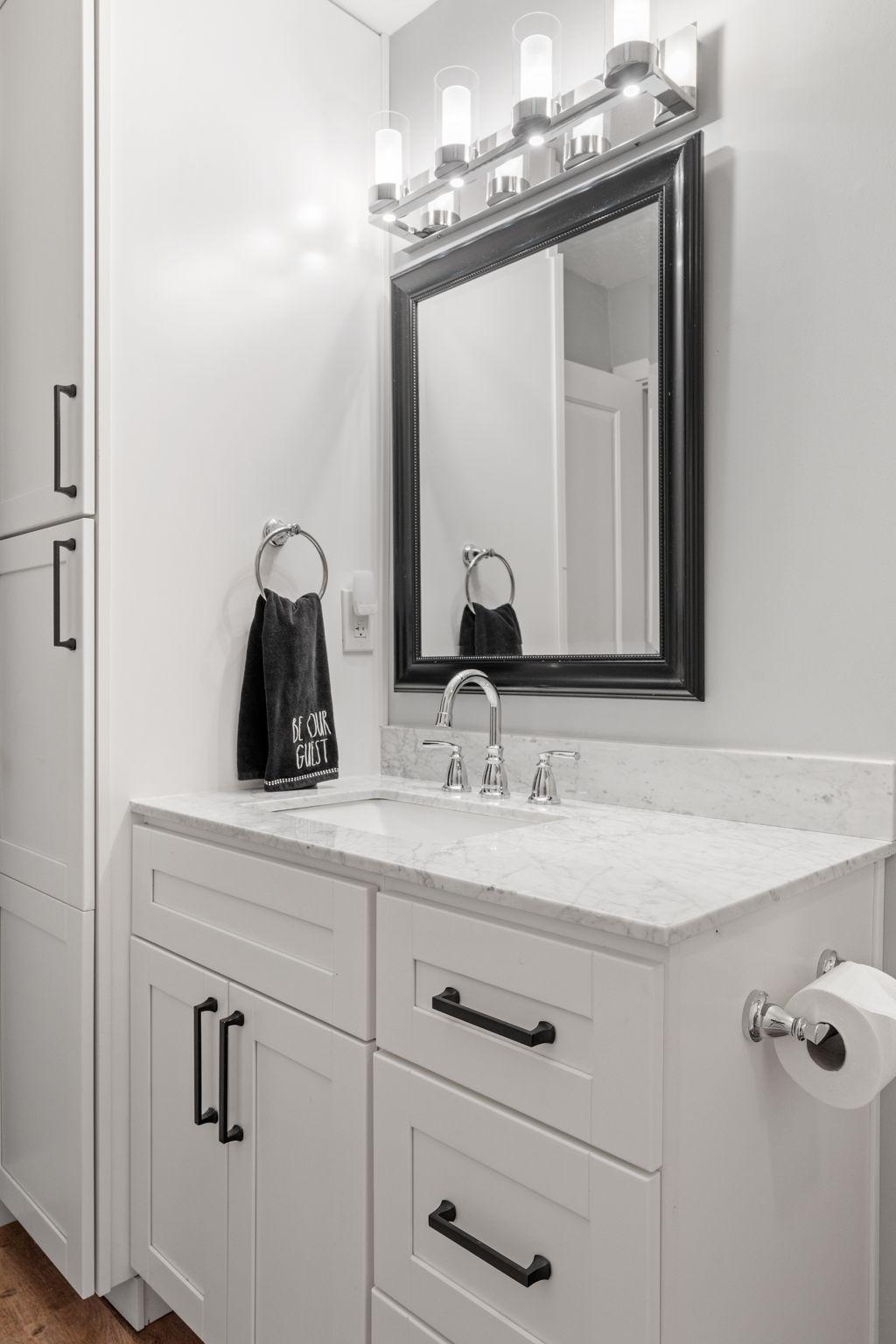 16-web-or-mls-2129 Arkwright St-16.jpg