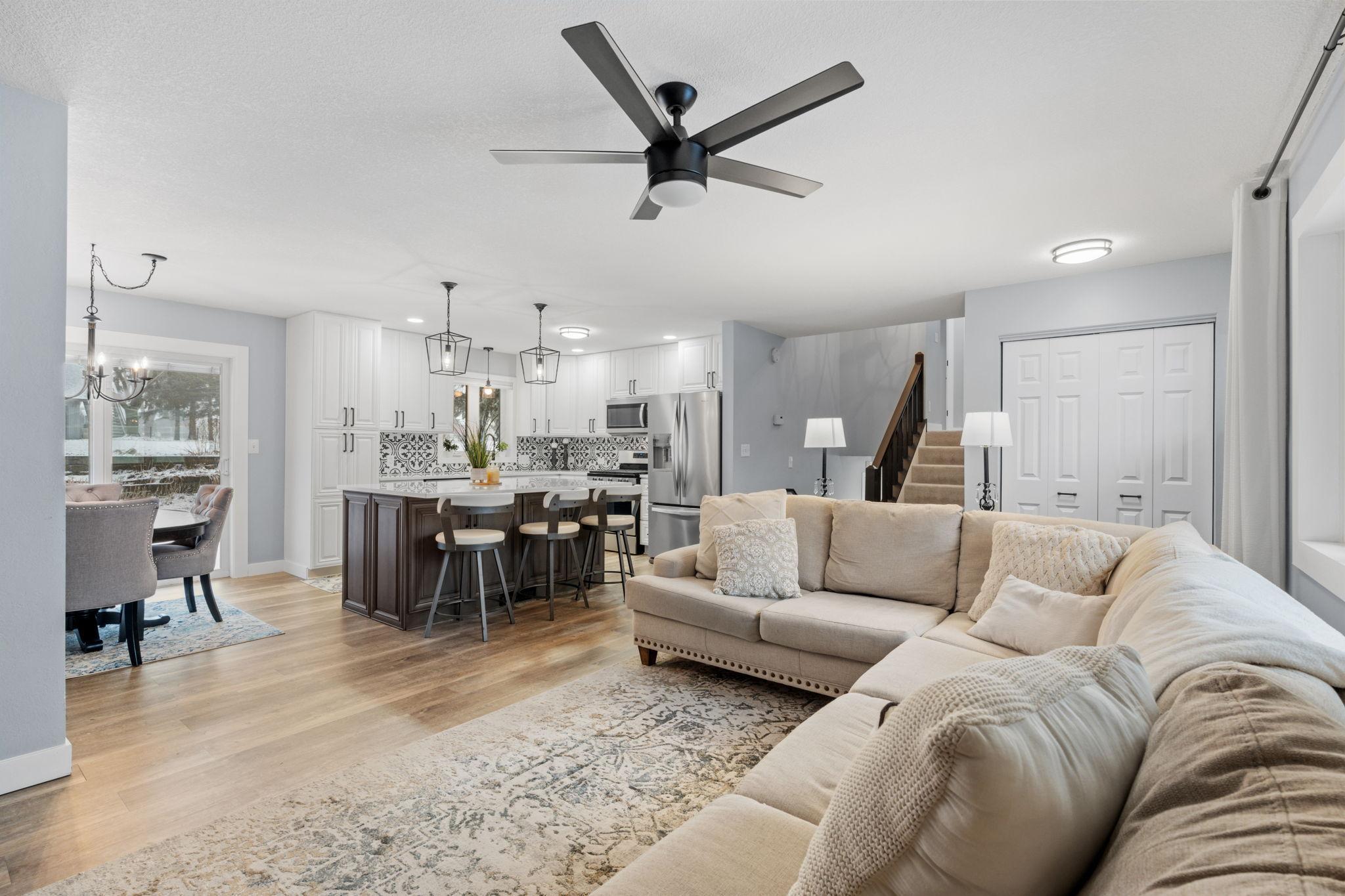 3-web-or-mls-2129 Arkwright St-3.jpg