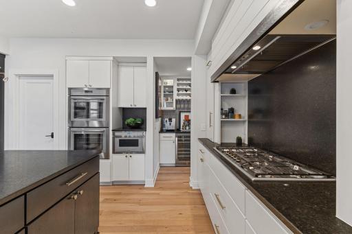 6113 Jeffrey Lane, Minneapolis, MN 55436