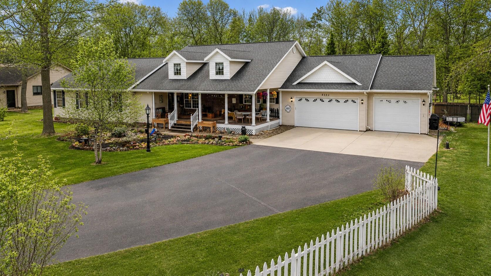 Welcome to 5152 Camden Rd